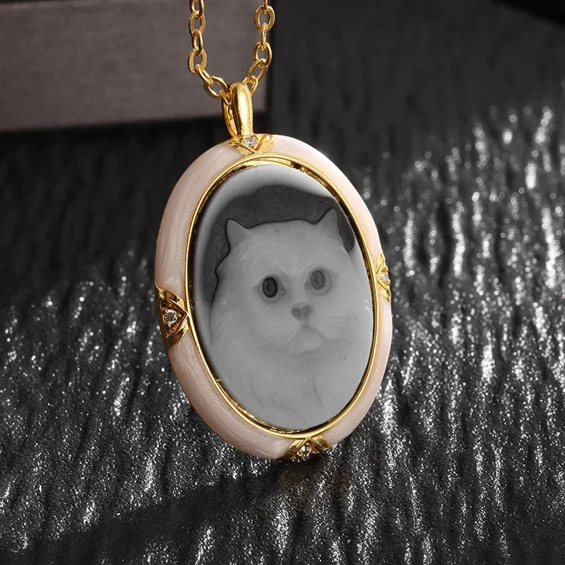 Frame Pendant Necklace