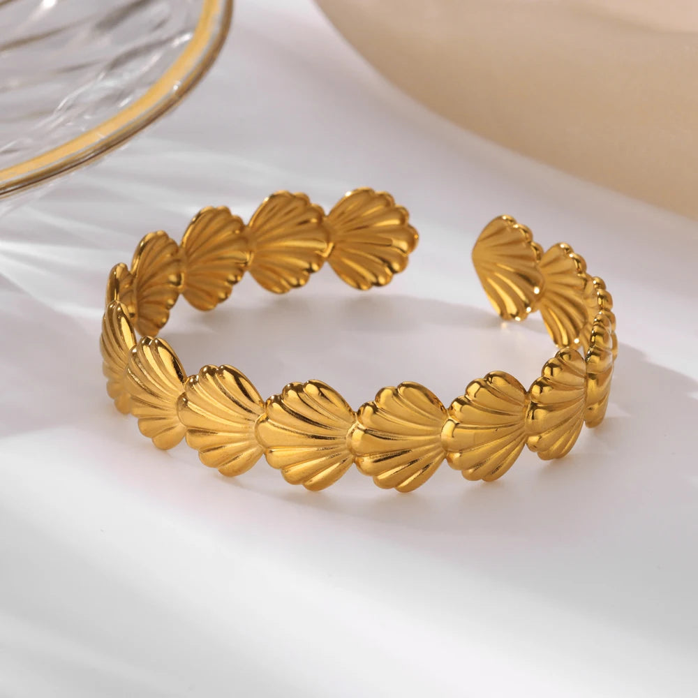 Sea Shell Bangle