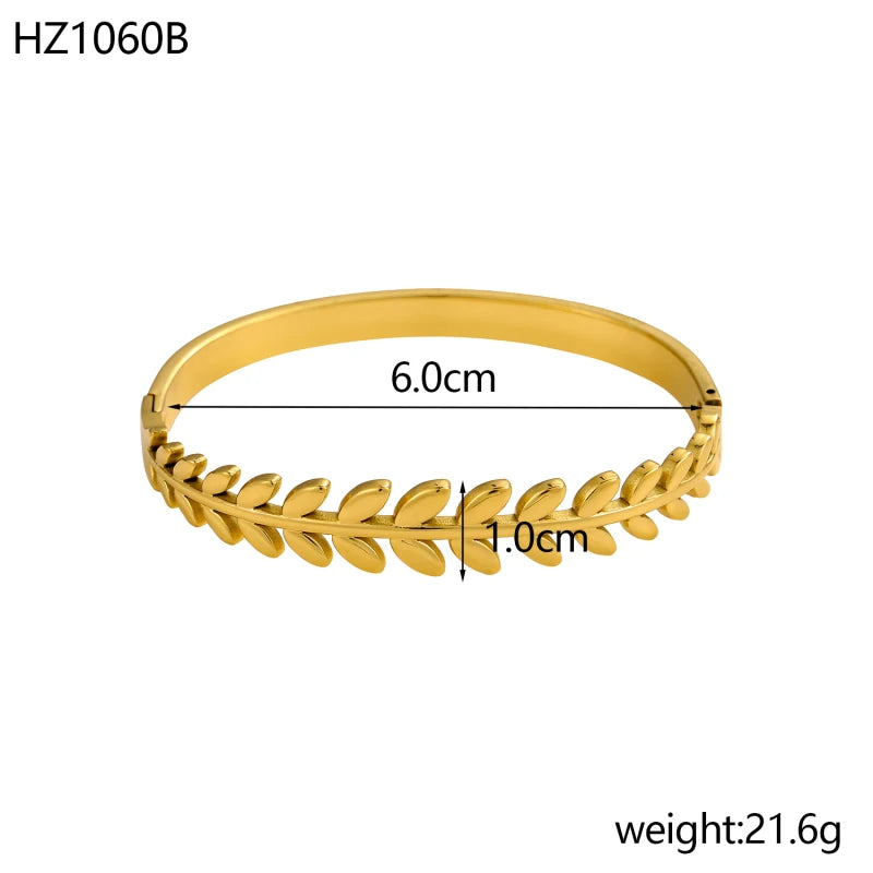 Horseshoe Bangle Set