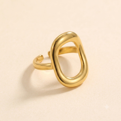 Oval Frame Ring