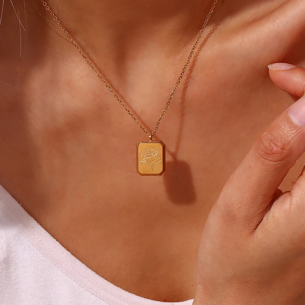 Birth Flower Pendant Necklace
