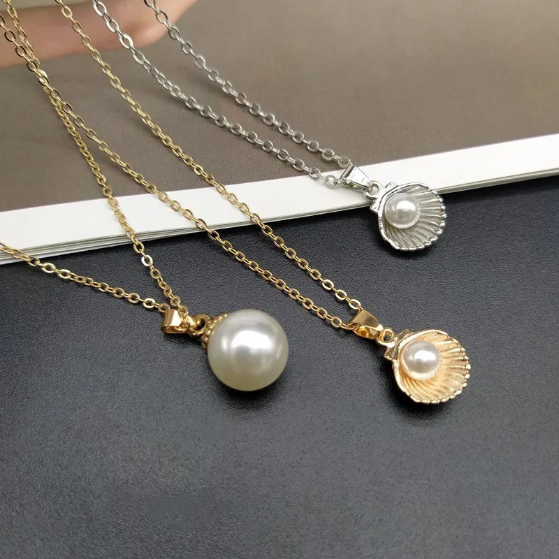Clam & Pearl Necklace