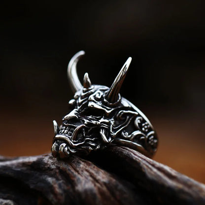 Rojo Horn Ring