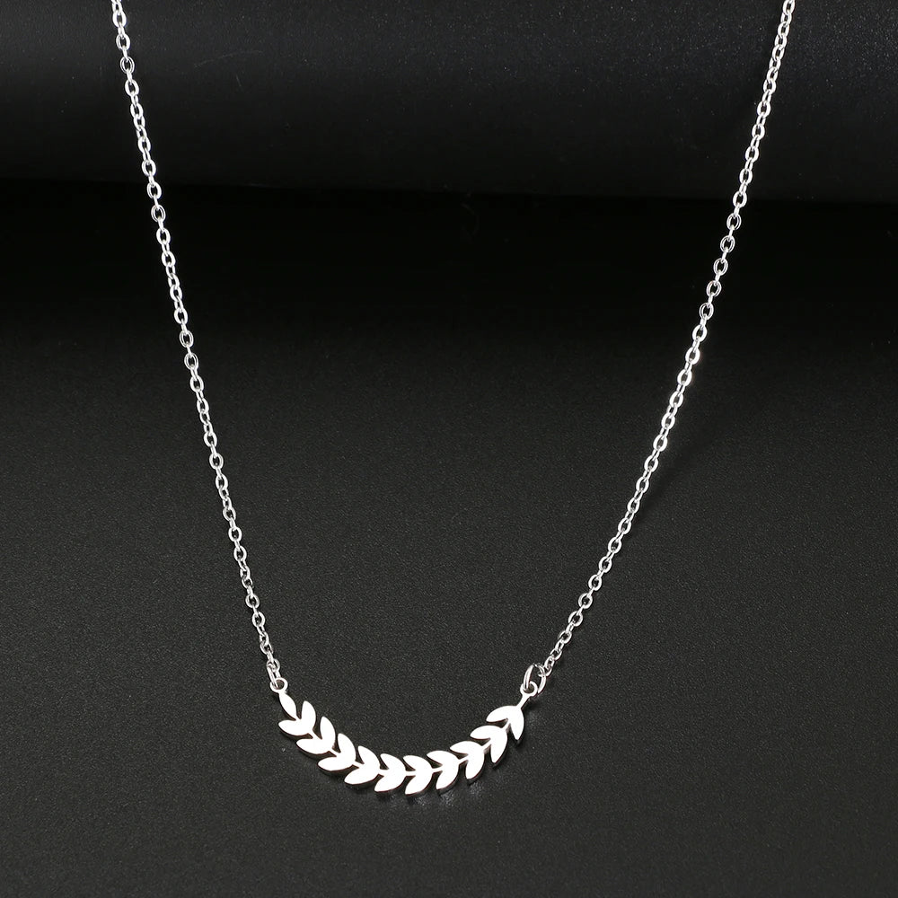 Grecian Wreath Necklace