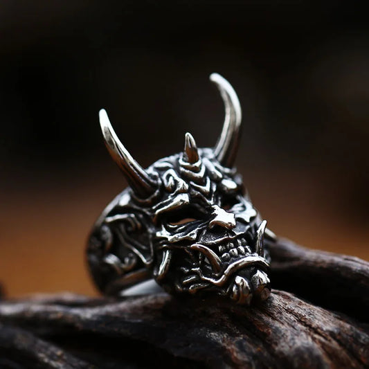Rojo Horn Ring